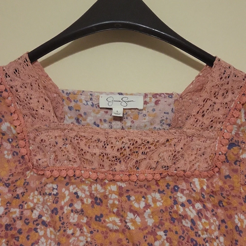 Jessica Simpson blouse - Picture 4 of 6